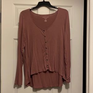 AEO long sleeve tee